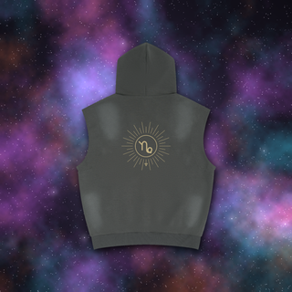 Capricorn Zodiac Sunburst Sleeveless Hoodie – Snow Wash