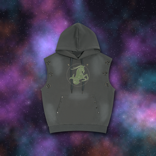 Capricorn Zodiac Sunburst Sleeveless Hoodie – Snow Wash